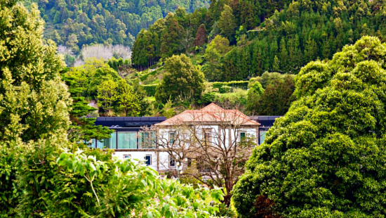 7 Übernachtungen mit Frühstück im Octant Furnas inklusive 5 Green Fees pro Person (2x Furnas Golf Course & 3x Batalha Golf Course)