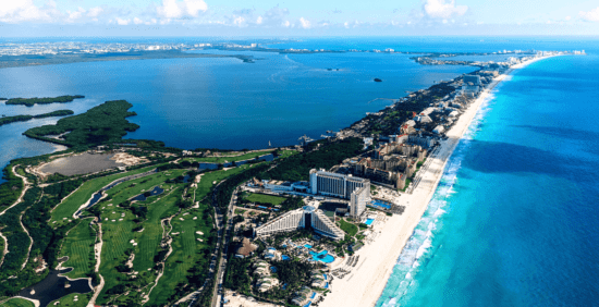 7 nights at Iberostar Selection Cancun including 3 Green Fees per person at the Iberostar Cancun Golf Club