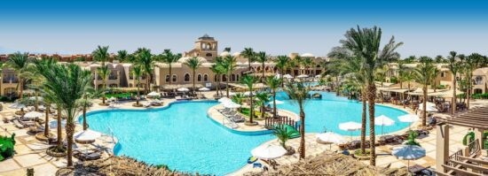 14 noches con todo incluido en el Iberotel Makadi Beach con excursión a Luxor y 7 green fees por persona (4x GC Madinat Makadi, 3x GC The Cascades)