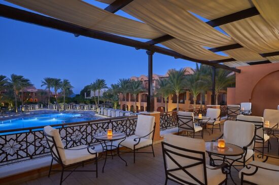 14 all-inclusive nights at Jaz Makadi Blue and 7 green fees per person (4x GC Madinat Makadi, 3x The Cascades)