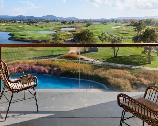 5 noches con desayuno en Terraverda Hotel incluido 3 Green Fees por persona (Empordà Golf)