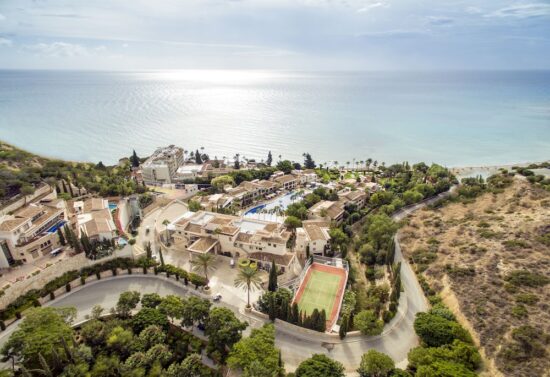 7 nuits avec petit-déjeuner au Columbia Beach Resort et 3 greenfees par personne (GC Elea, Secret Valley et Aphrodite Hills)