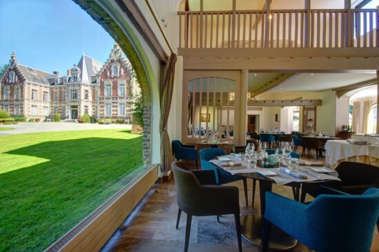 5 Übernachtungen mit Frühstück im Hôtel Château Tilques und 2 Green Fees pro Person (Aa Saint-Omer Golf Club und Hardelot Golf Club).