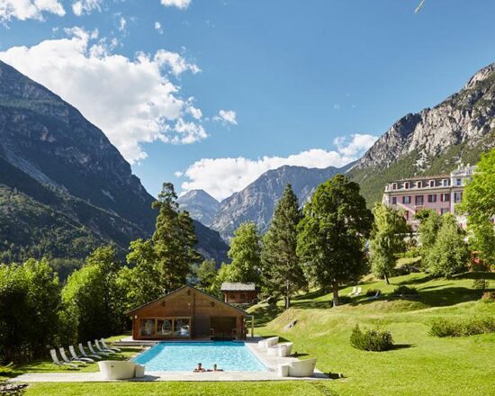 5 nights with breakfast included at QC Terme Grand Hotel Bagni Nuovi and 2 Green fees per person (Golf Club Bormio)