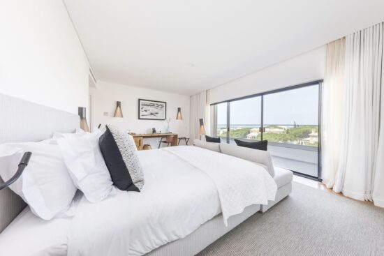 7 noches con desayuno en Octant Praia Verde y 3 Green Fees por persona (2x Quinta do Vale y 3x Quinta da Ria/Cima)