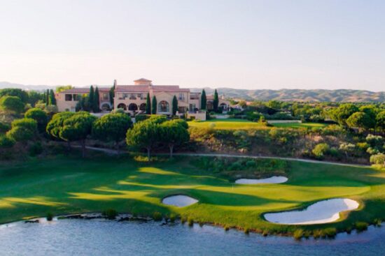 7 nights with breakfast included at Monte Rei Golf & Country Club with 3 green fees per person (Monte Rei GC, Quinta da Ria & Quinta do Vale)