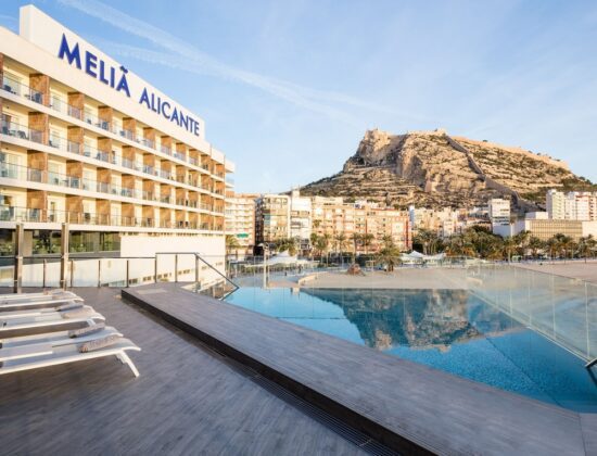 5 nights with breakfast at The Level at Melia Alicante including 2 Green fees per person (Alenda Golf)