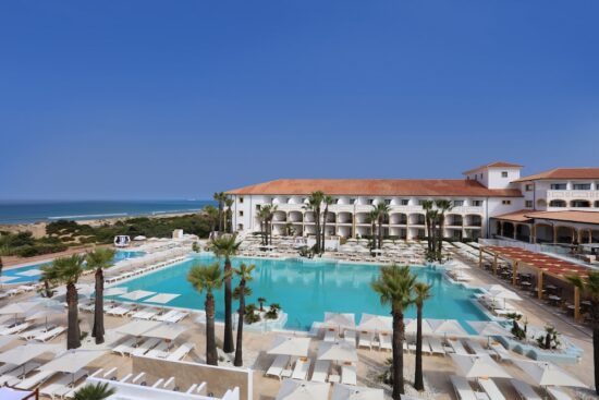 3 nights with breakfast at Iberostar Selection Andalucía Playa including one green fee per person (Sancti Petri Hills Golf).
