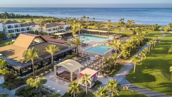 3 nuits avec petit-déjeuner à l'hôtel Impressive Playa Granada Golf incluant 1 Green fee par personne (Golf Club Los Moriscos)