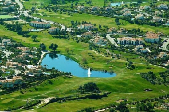 3 nights with breakfast at Pestana Golf & Resorts including one Green fee per person (Gramacho GC)