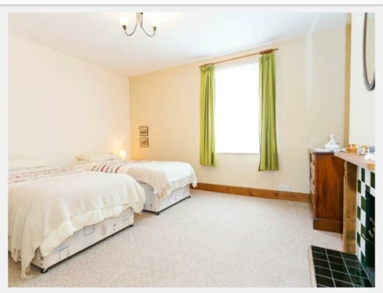 5 nuits avec petit-déjeuner dans le Fishermen's Cottage, y compris 2 Green fees par personne (Princes GC)