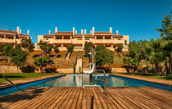 5 nuits avec petit-déjeuner au Sheraton Hacienda del Alamo Golf & Spa Resort comprenant 2 green fees par personne (Hacienda del Alamo et Altaona Golf & Country Village).