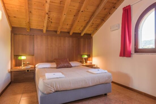7 noches con desayuno en Albergo Villa Priula incluidos 3 Green fees por persona (GC Bergamo, GC Villa Paradiso y GC Franciacorta)