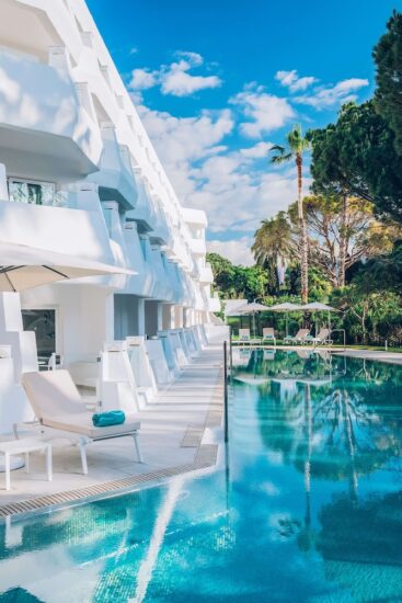 7 noches con desayuno en Iberostar Selection Marbella Coral Beach incluidos 3 Green fees por persona (Los Naranjos GC, La Quinta GC y El Paraíso GC)