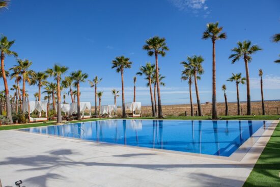7 nuits en demi-pension à l'hôtel VidaMar Resort Algarve, y compris 3 green fees par personne (Silves GC, Vale Da Pinta GC et Gramacho GC)