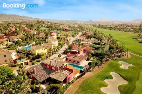 3 notti con prima colazione al Desert Springs Resort con golf illimitato (Desert Springs GC)