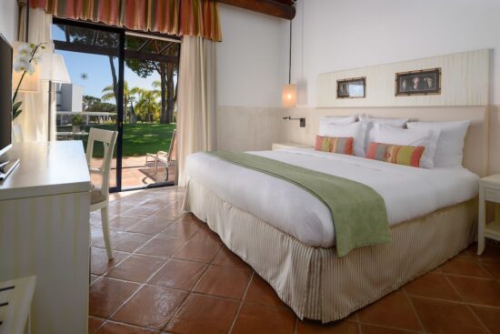 3 nights with breakfast at Pestana Vila Sol Golf & Resort Hotel including 1 Green fee per person (Vila Sol Golf)