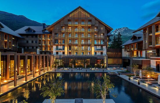 3 nights with breakfast at The Chedi Andermatt incl. one green fee per person (Andermatt Golf Course)