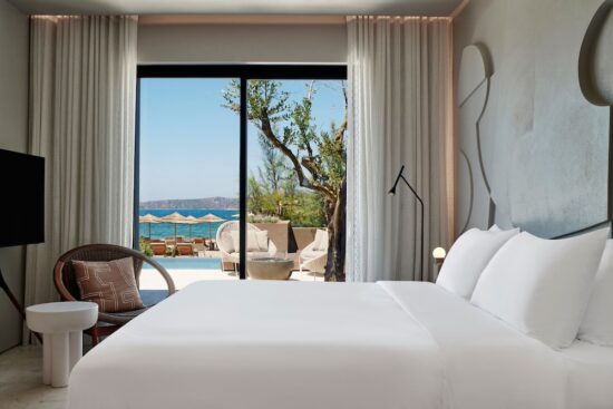 5 nights with breakfast at W Costa Navarino- Adults Only including 2 Green fees per person (Costa Navarino Golf Courses)