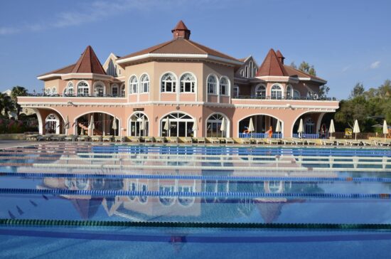 7 nights in Sirene Belek Hotel with all inclusive and 5 green fees (GC Antalya - 3 Pasha & 2 Sultan)