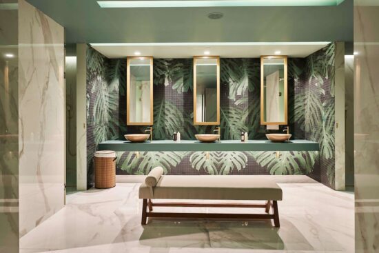 7 nights with breakfast at Savoy Palace including 3 Green fees per person (Palheiro Golf)