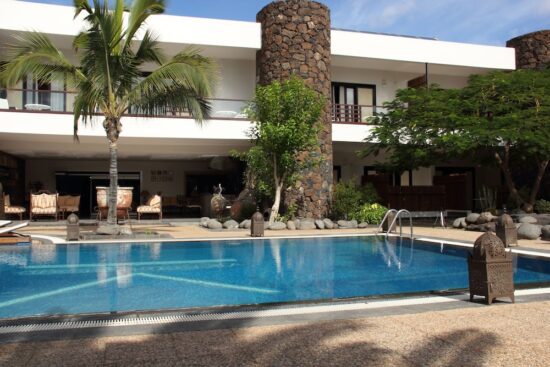 3 nights with breakfast in Villa VIK hotel including one Green fee per person (Costa Teguise Golf)