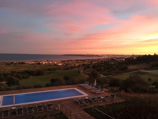 7 nights with breakfast at Palmares Beach House Hotel including 3 Green fees per person (Palmares Golf, Amendoeira Faldo Course/ O'Connor Jr. Course)